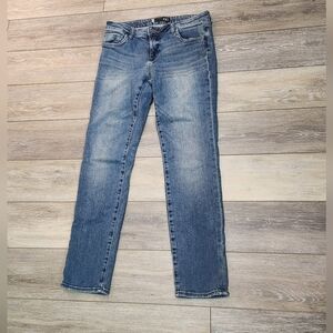 Kut from the Kloth Midrise Medium Wash Straight Leg Jeans Size 6